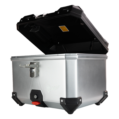 MALETERO TOP CASE SILVER CON RESPALDO 45 L Accesorios KOV + de motociclista